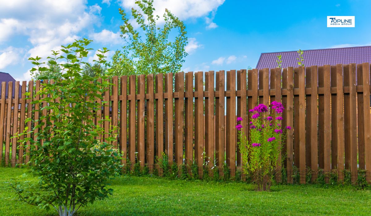 How To Keep Your Fencing Business Up With The Digital Age
